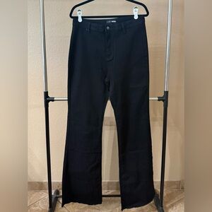 Fashion Nova -  Valentina High Rise Flare Jeans - Black